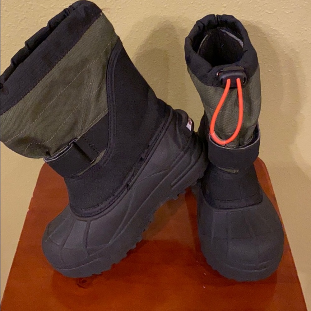 Columbia Kids Powderbug Snow Boot Size 11